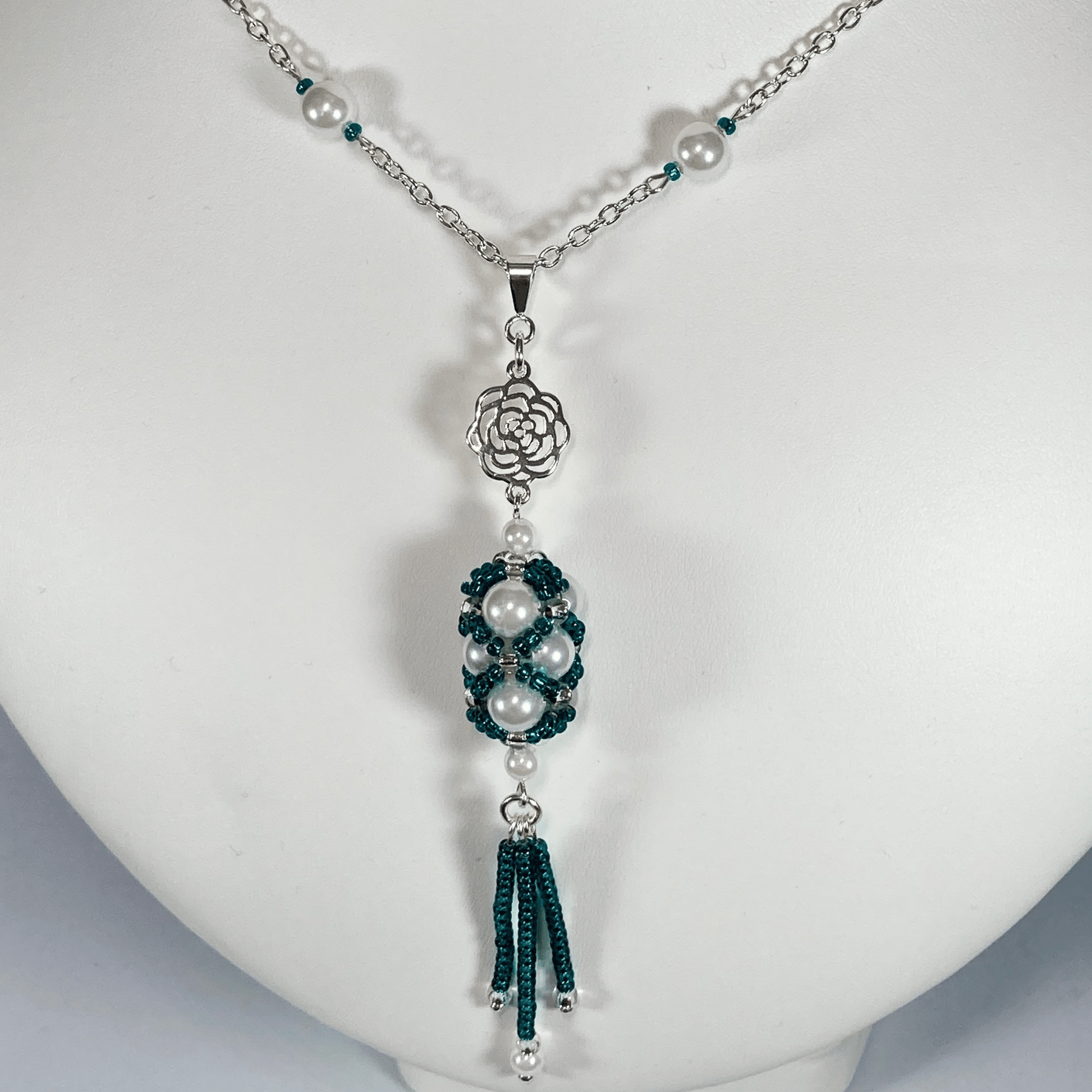 Necklace Shell Pearl Beaded Necklace Set Jewelz Galore Shell Pearl Beaded Necklace Set | Jewelz Galore | Artisan Jewellery