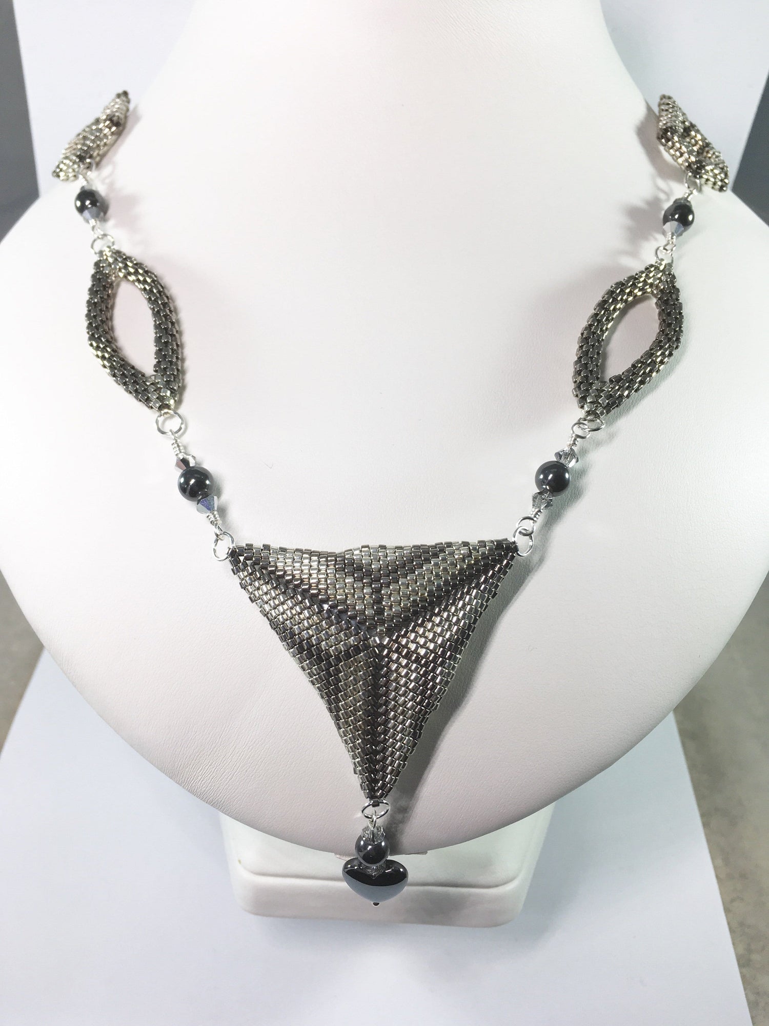 Peyote Shapes Necklace