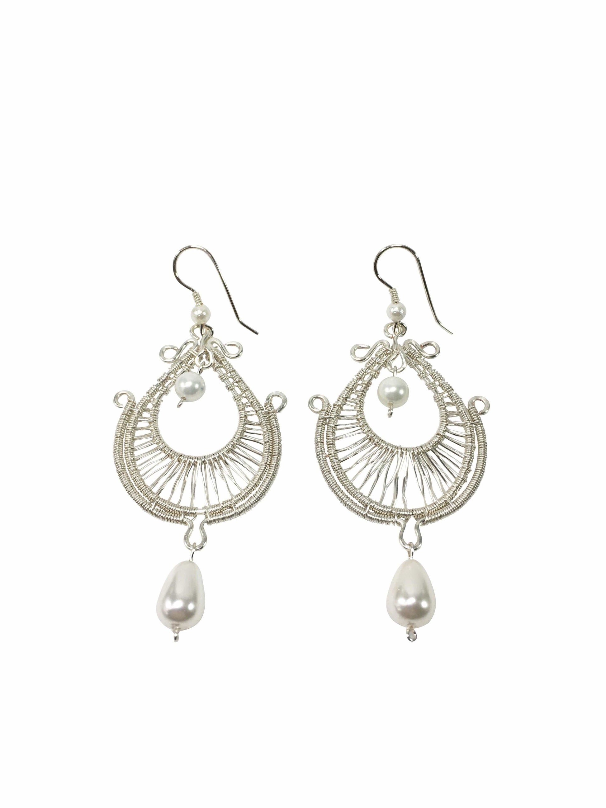Shell Pearl Bridal Earrings
