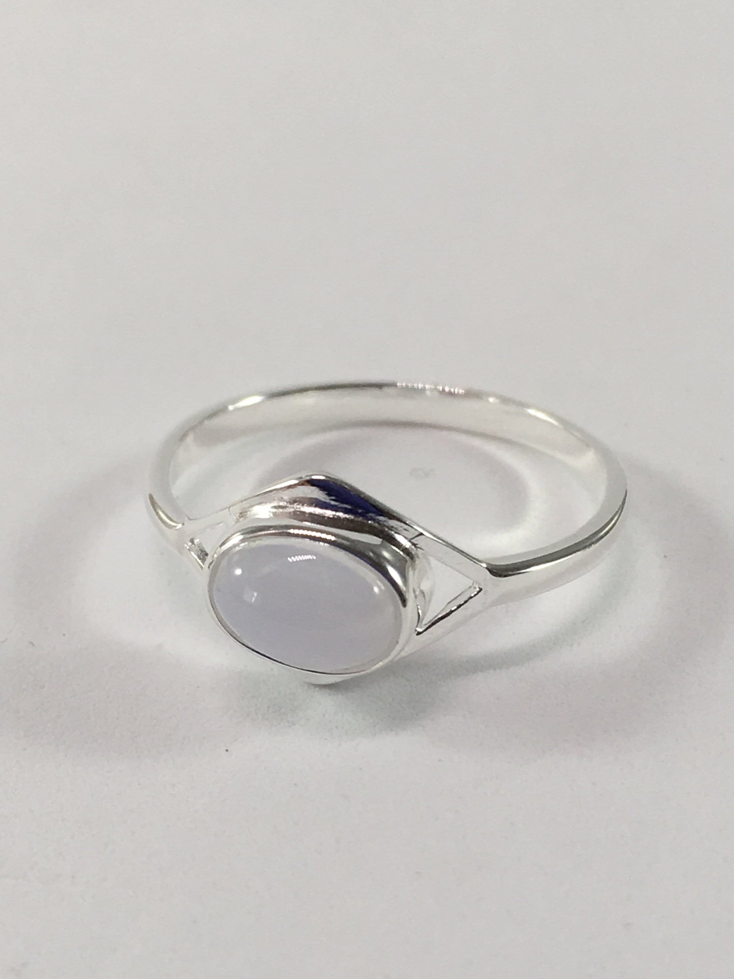 Ring Blue Lace Agate / N Oval Gemstone And Sterling Silver Ring Jewelz Galore Sterling Silver Oval Gemstone Ring | Jewelz Galore | Ladies Jewellery 
