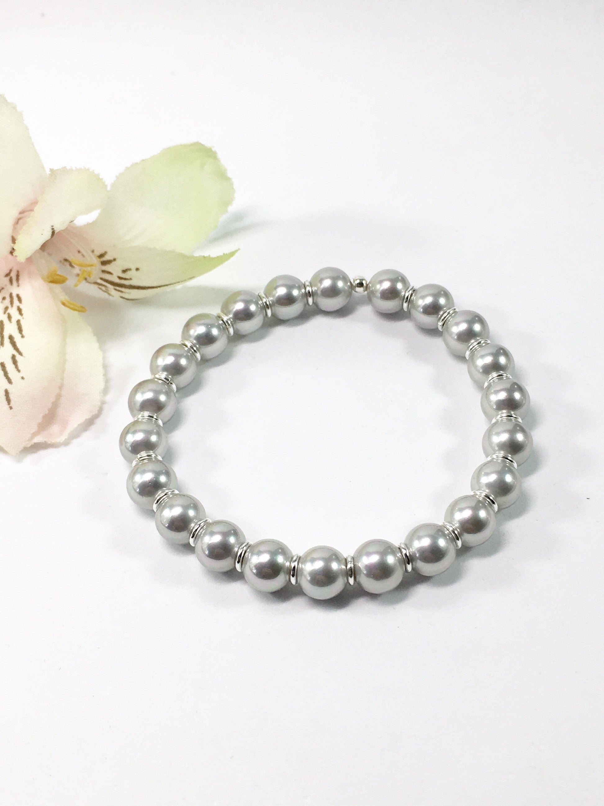 Silver Shell Pearl Stretch Bracelet