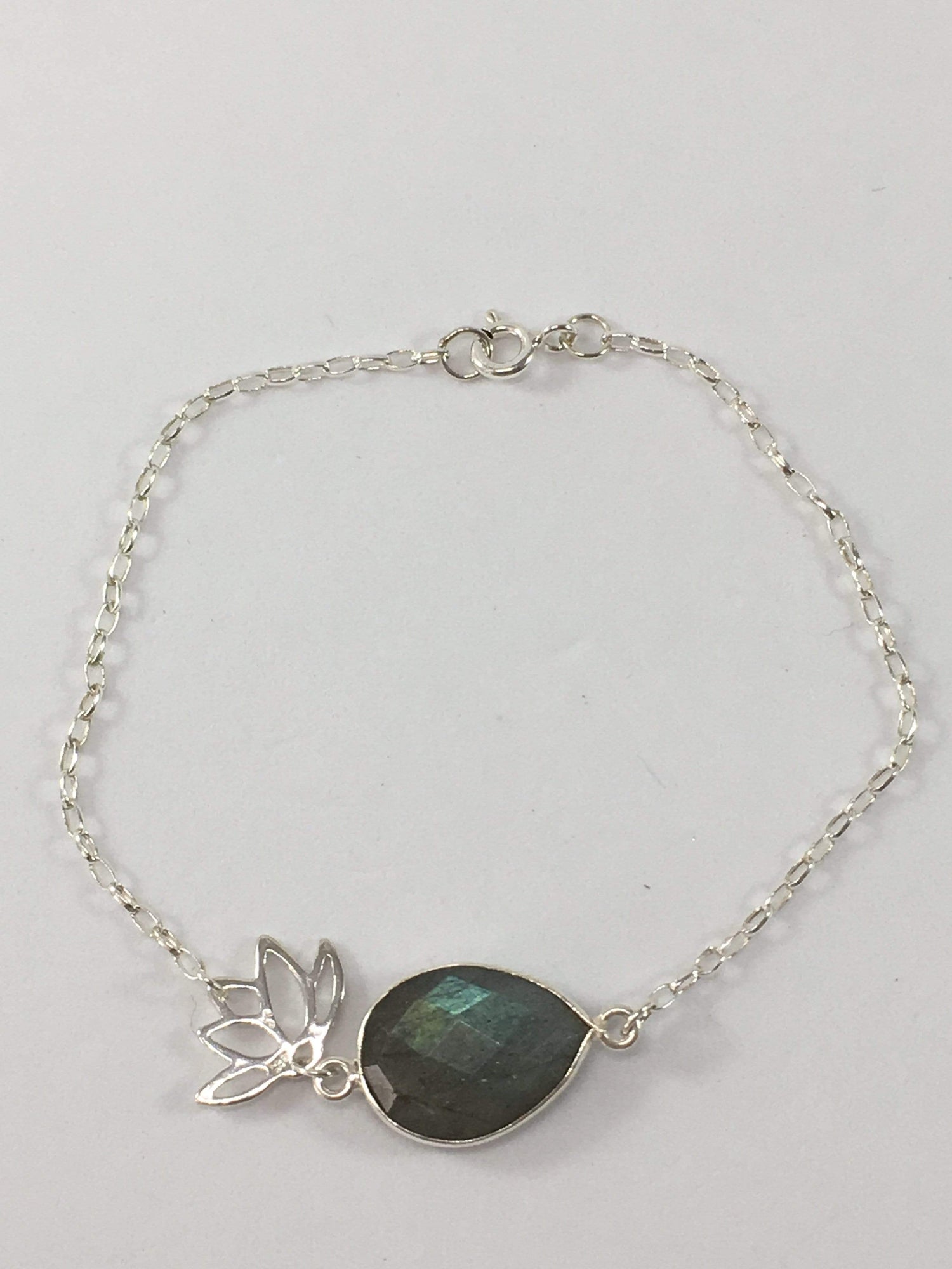Handmade Sterling Silver Labradorite Gemstone Bracelet