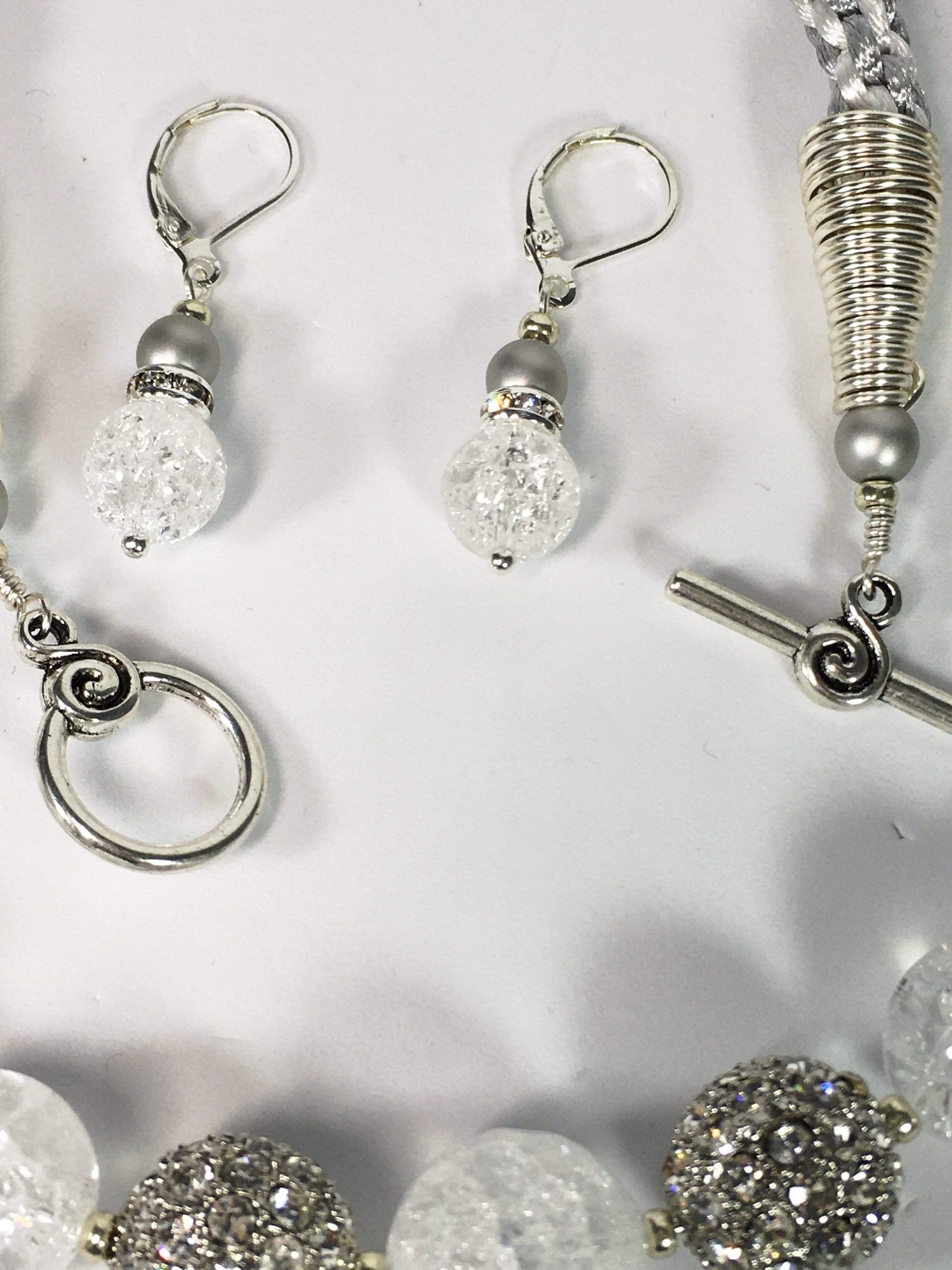 Handmade Crackled Quartz Gemstone And Kumihimo Necklace Set