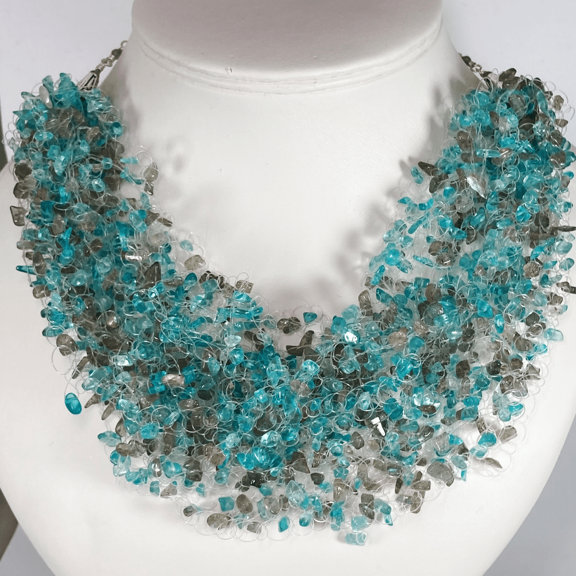 Handmade Gemstone Air Necklace Set