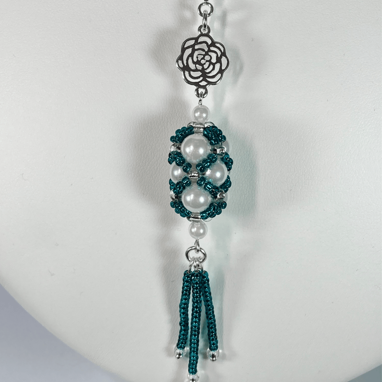 Handmade Shell Pearl Gemstone Necklace Set